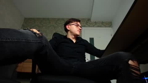 FelixStark online show from October 22, 2025, 4:35 am