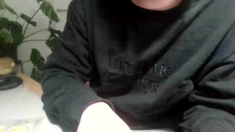 fem_alice_louis_dom online show from January 5, 2026, 5:27 pm