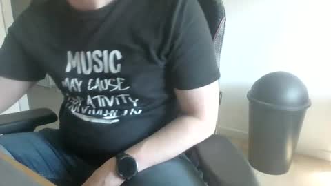 fem_alice_louis_dom online show from June 24, 2026, 2:27 pm