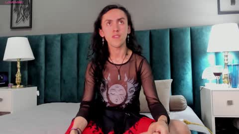 Snapshot of fenix_karoll chatting on December 10, 2024, 4:45 am Karol online show from December 10, 2024, 4:45 am