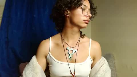 Fenix online show from October 24, 2025, 1:57 am