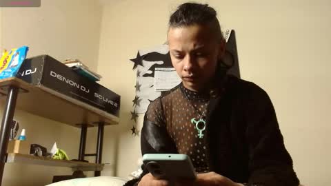 Fenix online show from November 7, 2025, 2:11 am