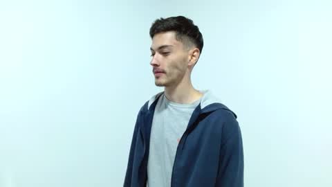 FeniXtream online show from December 6, 2024, 4:17 pm