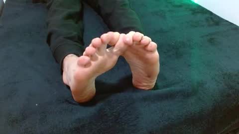 FeniXtream online show from December 17, 2024, 4:00 pm