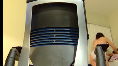 FE fee online show from November 28, 2025, 7:44 am