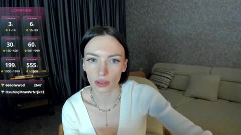 Leya online show from April 3, 2026, 4:05 pm