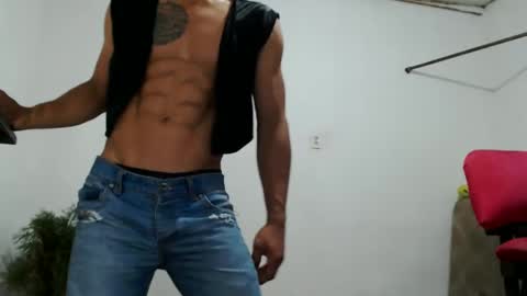 Snapshot of fernandez_latinblack chatting on December 2, 2024, 1:14 am fernandez_latinblack online show from December 2, 2024, 1:14 am