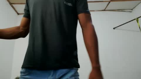 Snapshot of fernandez_latinblack chatting on January 4, 2025, 3:07 am fernandez_latinblack online show from January 4, 2025, 3:07 am
