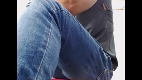 Snapshot of fernandez_latinblack chatting on January 4, 2025, 11:06 pm fernandez_latinblack online show from January 4, 2025, 11:06 pm