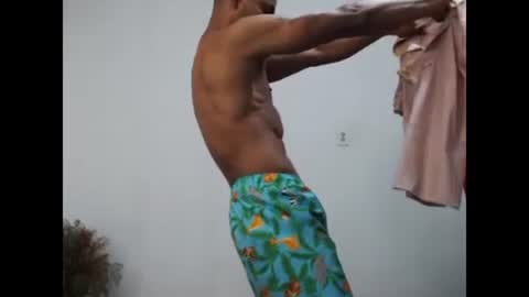 Snapshot of fernandez_latinblack chatting on January 15, 2025, 1:02 am fernandez_latinblack online show from January 15, 2025, 1:02 am