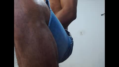 Snapshot of fernandez_latinblack chatting on January 27, 2025, 10:38 pm fernandez_latinblack online show from January 27, 2025, 10:38 pm