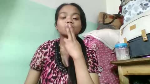 Snapshot of fetranialdy chatting on October 12, 2025, 5:06 am fetranialdy online show from October 12, 2025, 5:06 am