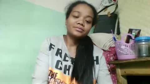 Snapshot of fetranialdy chatting on October 24, 2025, 5:04 am fetranialdy online show from October 24, 2025, 5:04 am