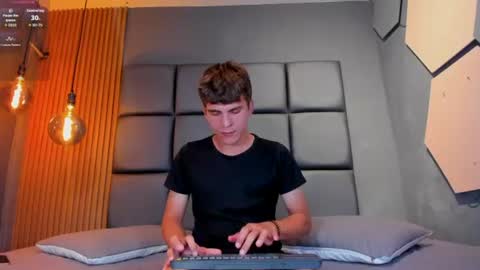 Snapshot of fhilip_ken chatting on June 27, 2026, 5:18 pm FHILIP online show from June 27, 2026, 5:18 pm