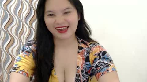 Snapshot of fhwilloughbyxx chatting on June 9, 2026, 6:19 pm fhwilloughbyxx online show from June 9, 2026, 6:19 pm