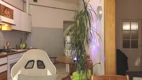 Fia online show from March 6, 2025, 5:11 pm