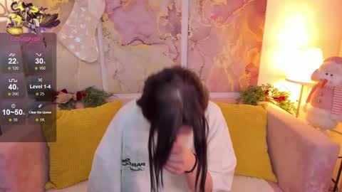 fiamoory online show from January 5, 2025, 7:38 am