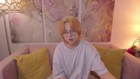 fiamoory online show from January 21, 2025, 2:00 am