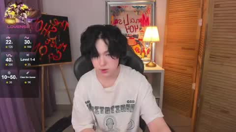 fiamoory online show from February 10, 2025, 1:24 am