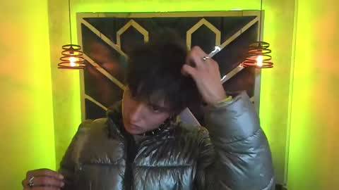   online show from January 23, 2025, 12:09 pm