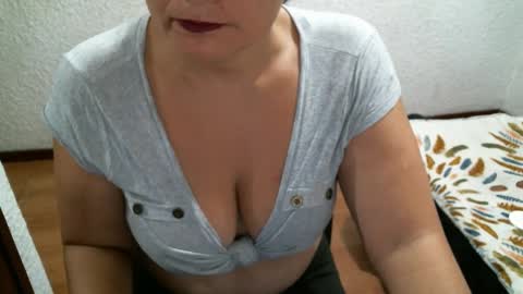 FIERYWOMAN online show from January 25, 2025, 10:51 am