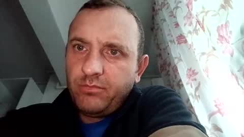 Snapshot of figonik chatting on January 19, 2026, 6:06 am Nick online show from January 19, 2026, 6:06 am