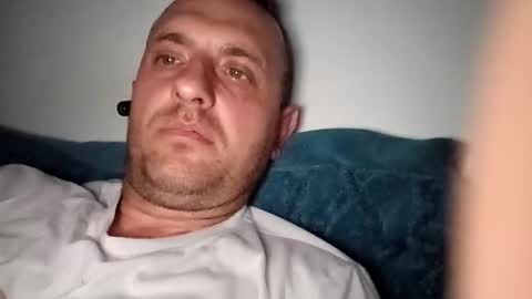 Snapshot of figonik chatting on February 1, 2026, 8:18 pm Nick online show from February 1, 2026, 8:18 pm