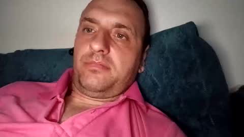 Snapshot of figonik chatting on February 16, 2026, 7:21 pm Nick online show from February 16, 2026, 7:21 pm