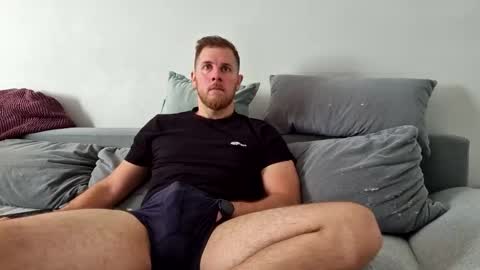 Snapshot of fikol123 chatting on September 26, 2025, 8:07 am fiolkamil online show from September 26, 2025, 8:07 am