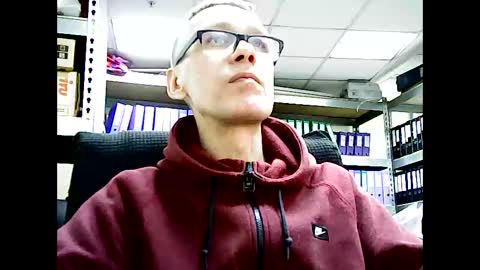 Snapshot of filip61322 chatting on February 17, 2025, 12:27 pm Filip online show from February 17, 2025, 12:27 pm
