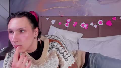 Honey Ill be waiting for you Tue Wed Thu Fri Sat Sun 10am-5pm online show from February 16, 2025, 5:04 pm