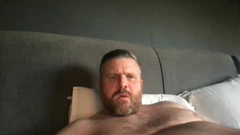 fin bear dom online show from June 14, 2026, 5:09 am