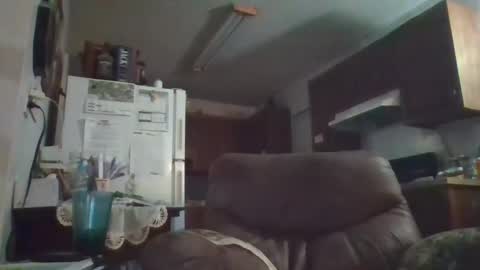 Snapshot of finderfiner chatting on February 26, 2025, 7:20 am finderfiner online show from February 26, 2025, 7:20 am