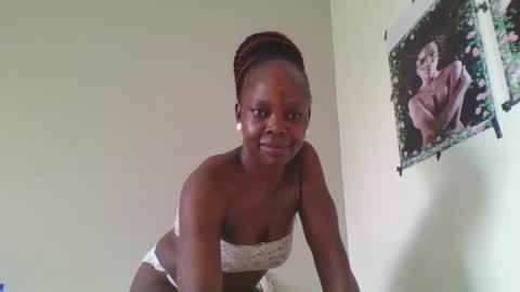 caro online show from October 20, 2025, 6:47 am