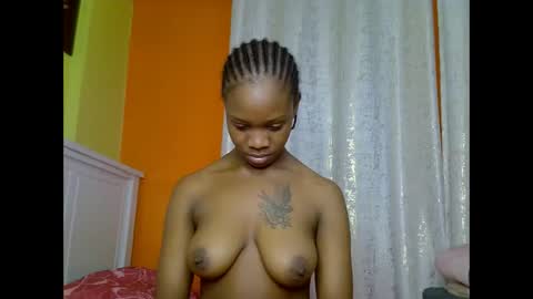 fine_queen12 online show from May 21, 2026, 11:06 am