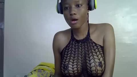 slimmie online show from December 19, 2025, 8:43 am