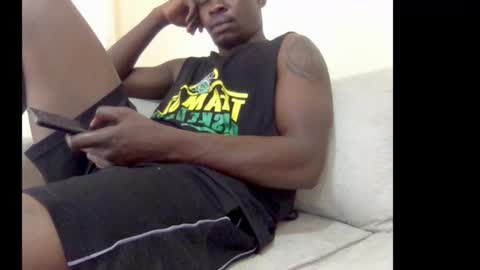 Snapshot of fineebony chatting on February 10, 2026, 6:28 am HOT AND SWEET online show from February 10, 2026, 6:28 am