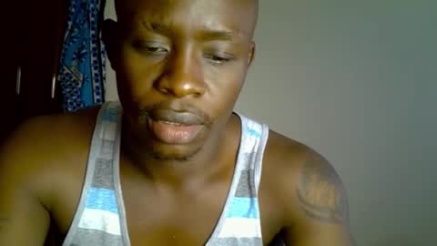 Snapshot of fineebony chatting on February 25, 2026, 8:46 am HOT AND SWEET online show from February 25, 2026, 8:46 am