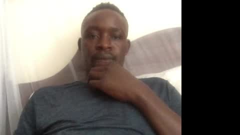 Snapshot of fineebony chatting on April 30, 2026, 10:32 am HOT AND SWEET online show from April 30, 2026, 10:32 am