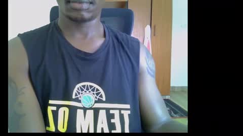 Snapshot of fineebony chatting on May 13, 2026, 7:28 am HOT AND SWEET online show from May 13, 2026, 7:28 am