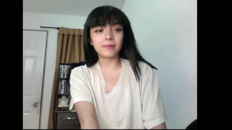 finnky1 online show from March 21, 2026, 1:37 pm