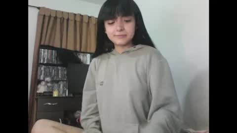 finnky1 online show from April 8, 2026, 3:50 am