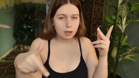 fiora online show from January 6, 2026, 5:55 am