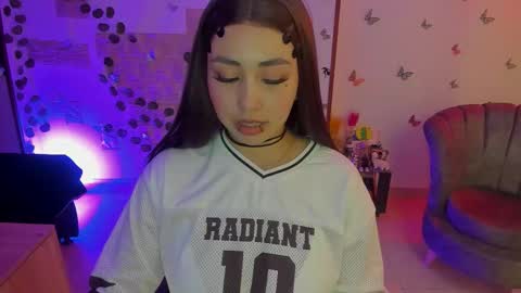 Snapshot of fiore_sanz chatting on March 17, 2026, 3:00 am online show from March 17, 2026, 3:00 am