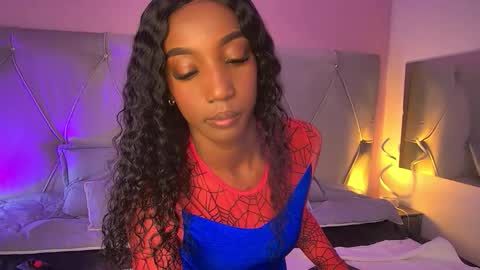 Fiorela Lenin  online show from March 14, 2026, 3:50 pm