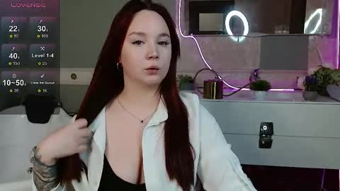 Snapshot of fire_emily chatting on May 19, 2026, 1:11 am fire_emily online show from May 19, 2026, 1:11 am