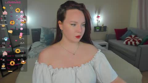 Snapshot of fire_emily chatting on June 1, 2026, 12:56 am fire_emily online show from June 1, 2026, 12:56 am