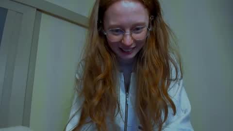 fire_luna online show from March 30, 2026, 5:14 pm