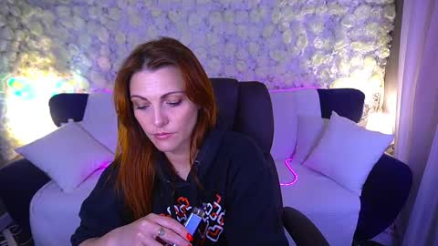 firefoxxxxy online show from May 26, 2026, 6:09 am