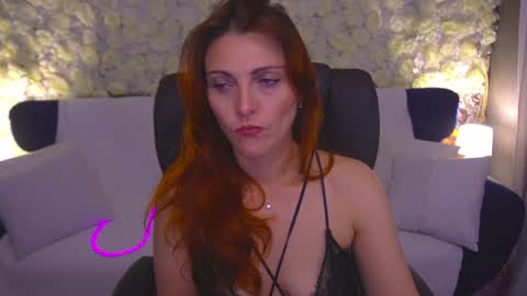 firefoxxxxy online show from June 17, 2026, 12:50 pm